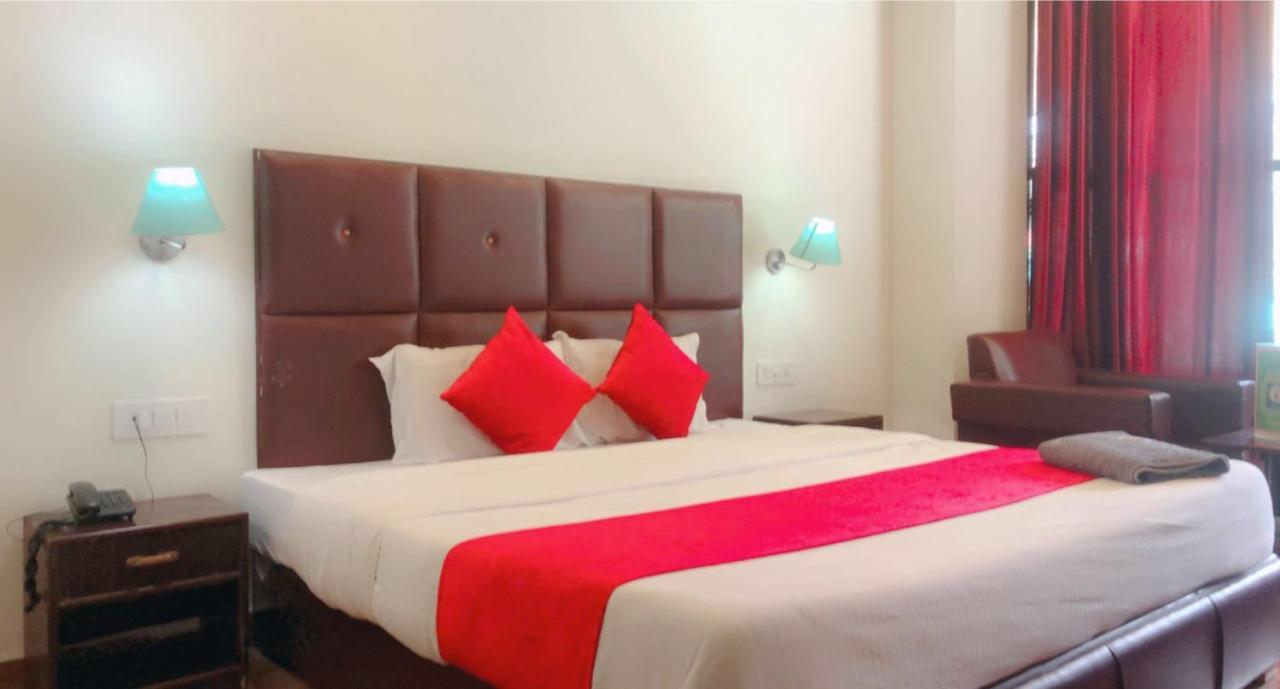 Hotel Hadimba - In City Center Manāli Exteriér fotografie